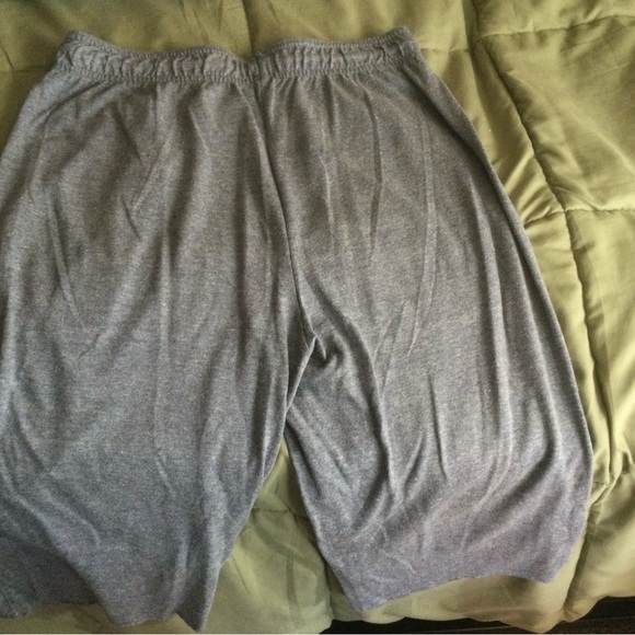 Tek Gear Heathered Gray shorts - Picture 1 of 3